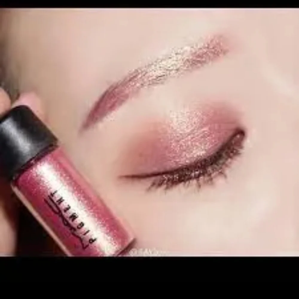 ❇️🧚‍♀️ROSE MAC Cosmetics Loose Pigment NWT
